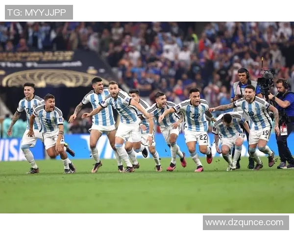 足球小角走向辉煌的背后 揭示那些改变比赛格局的球星力量